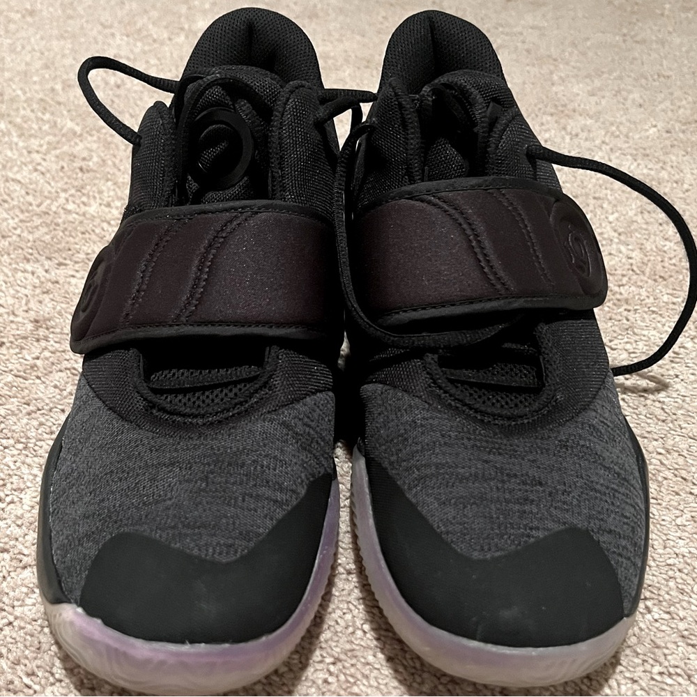 Nike KD black/gray basketball shoes size 9 men's.
